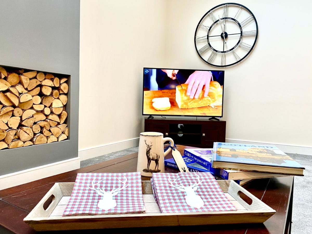 Serviced Accommodation Moray Lesmurdie House, Elgin - Free Parking, Free Wifi Екстер'єр фото