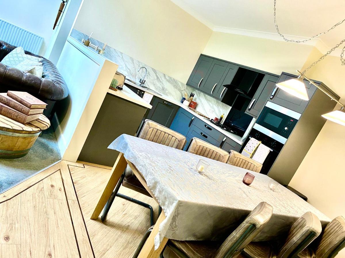 Serviced Accommodation Moray Lesmurdie House, Elgin - Free Parking, Free Wifi Екстер'єр фото