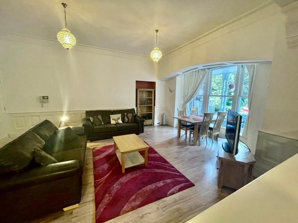 Serviced Accommodation Moray Lesmurdie House, Elgin - Free Parking, Free Wifi Екстер'єр фото